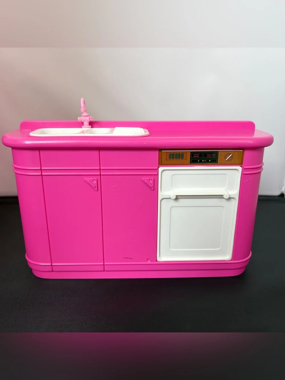 VTG Barbie Kitchen Playset 1990 Refrigerator Stove Sink Oven Chairs Accessories